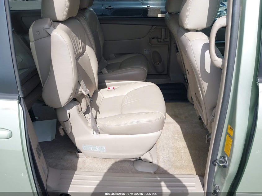 2009 Toyota Sienna VIN 5TDZK23C19S266866 IAAI salvage auction — NORMAL WEAR, Clear (Florida), sold $1,550 on 2026-07-13 (photo 8)