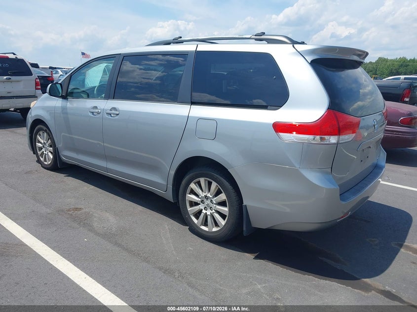 2011 Toyota Sienna VIN 5TDJK3DC8BS020842 IAAI salvage auction — NORMAL WEAR, Clear (North Carolina), sold $25 on 2026-07-22 (photo 3)