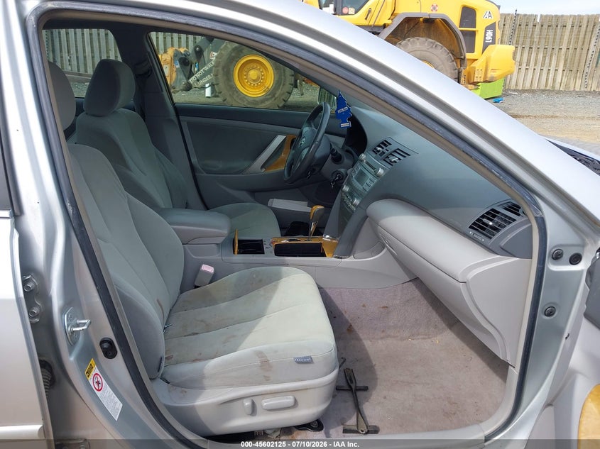 2007 Toyota Camry VIN JTNBE46K473111150 IAAI salvage auction — NORMAL WEAR, Clear (Virginia), sold $1,850 on 2026-07-20 (photo 5)