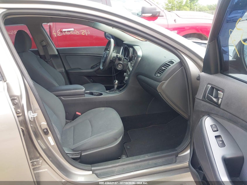 2015 Kia Optima VIN 5XXGM4A76FG407639 IAAI salvage auction — NORMAL WEAR, Salvage Title, sold $25 on 2026-07-21 (photo 5)