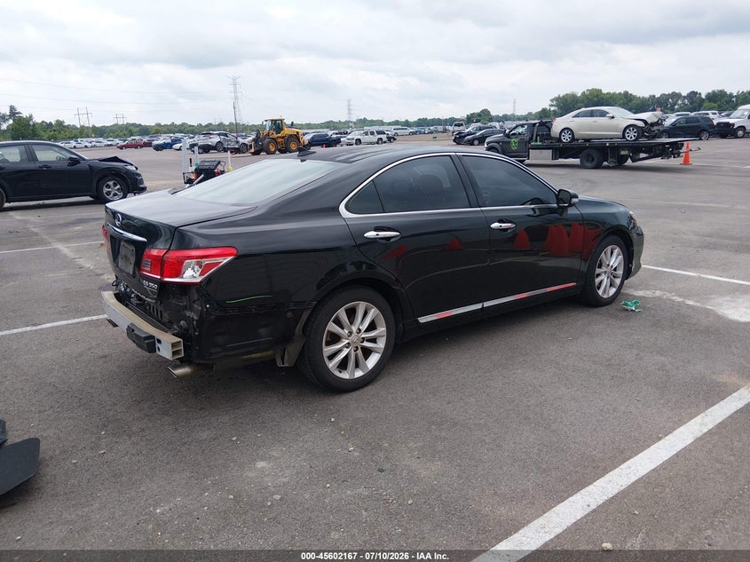 2011 Lexus ES VIN JTHBK1EG8B2428418 IAAI salvage auction — REAR END, Clear (Tennessee), sold $2,300 on 2026-07-29 (photo 4)