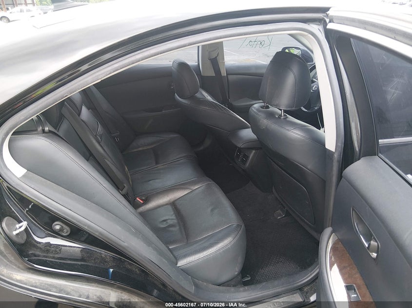 2011 Lexus ES VIN JTHBK1EG8B2428418 IAAI salvage auction — REAR END, Clear (Tennessee), sold $2,300 on 2026-07-29 (photo 8)