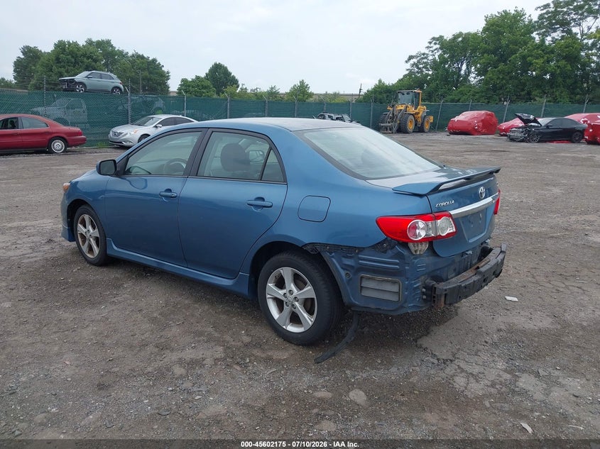 2013 Toyota Corolla VIN 5YFBU4EE0DP113967 IAAI salvage auction — NORMAL WEAR, Clear (Pennsylvania), sold $2,200 on 2026-07-24 (photo 3)