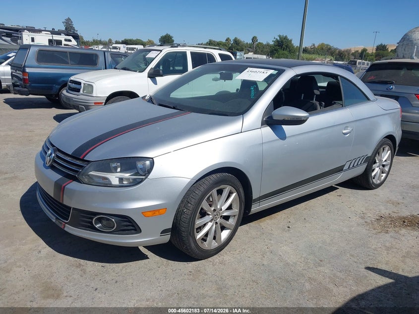 2014 Volkswagen Eos VIN WVWBW8AH9EV006397 IAAI salvage auction — NORMAL WEAR, Salvage Title, sold $125 on 2026-07-30 (photo 2)
