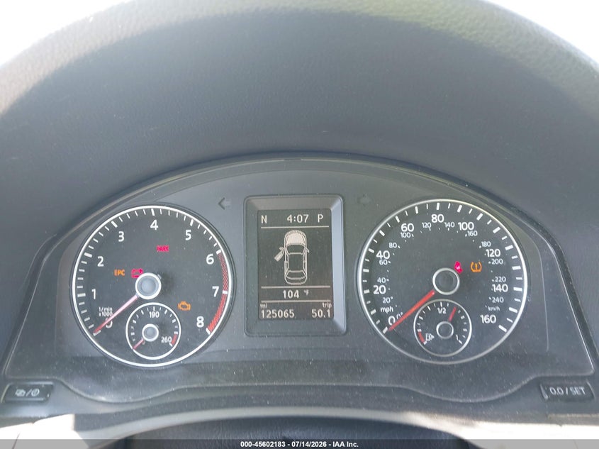 2014 Volkswagen Eos VIN WVWBW8AH9EV006397 IAAI salvage auction — NORMAL WEAR, Salvage Title, sold $125 on 2026-07-30 (photo 7)