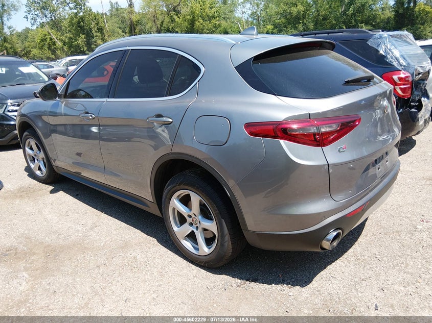2019 Alfa romeo Stelvio VIN ZASPAKAN3K7C59892 IAAI salvage auction — FRONT END, Wait Title, sold $1,800 on 2026-10-02 (photo 3)