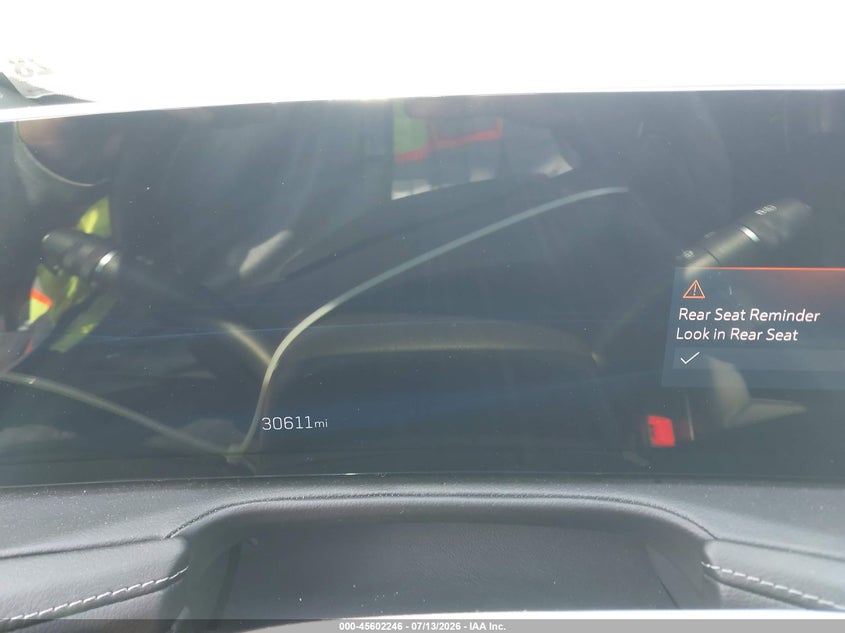2024 Cadillac Xt4 VIN 1GYFZDR41RF101484 IAAI salvage auction — WATER/FLOOD, Wait Title, sold $14,100 on 2026-09-04 (photo 7)