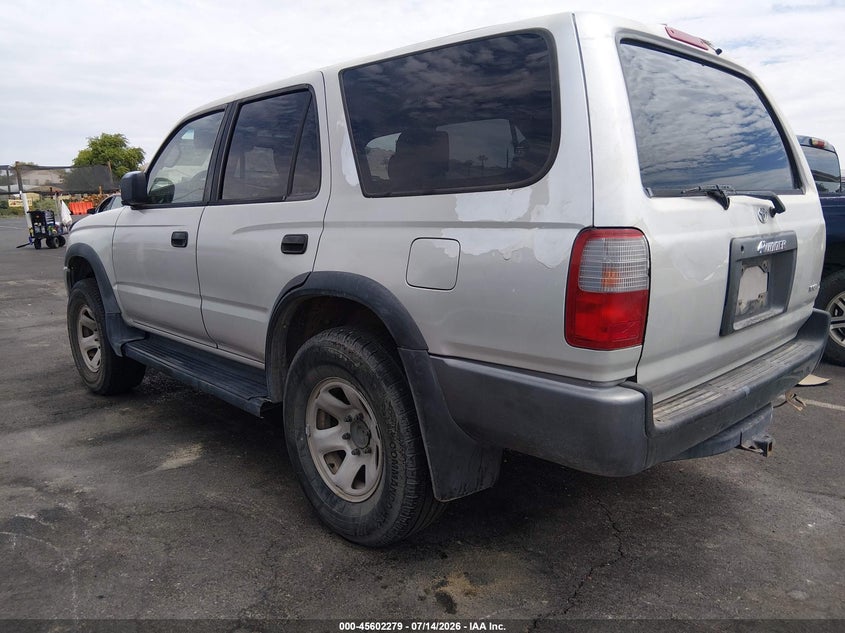 1996 Toyota 4runner VIN JT3HM84R7T0013013 IAAI salvage auction — NORMAL WEAR, Clear, sold $3,050 on 2026-07-17 (photo 3)