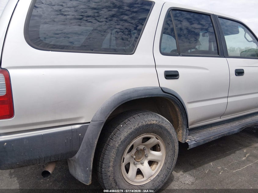 1996 Toyota 4runner VIN JT3HM84R7T0013013 IAAI salvage auction — NORMAL WEAR, Clear, sold $3,050 on 2026-07-17 (photo 6)