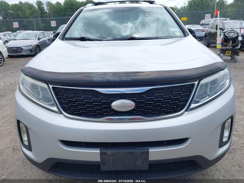 2014 Kia Sorento VIN 5XYKTCA6XEG516758 IAAI salvage auction — NORMAL WEAR, Salvage Title, sold $800 on 2026-07-23 (photo 6)