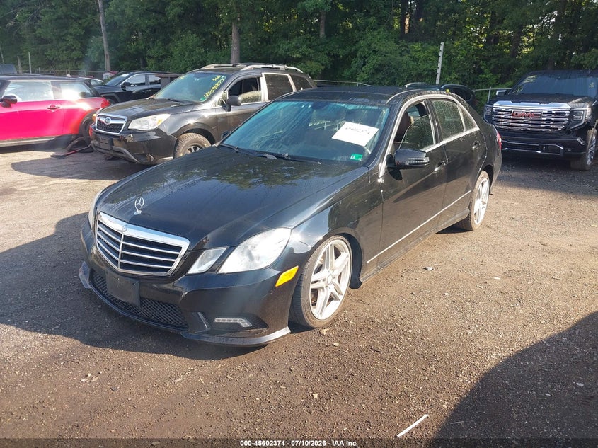 2011 Mercedes-benz E-class VIN WDDHF9AB5BA297209 IAAI salvage auction — NORMAL WEAR, Clear (Virginia), sold $1,050 on 2026-07-29 (photo 2)