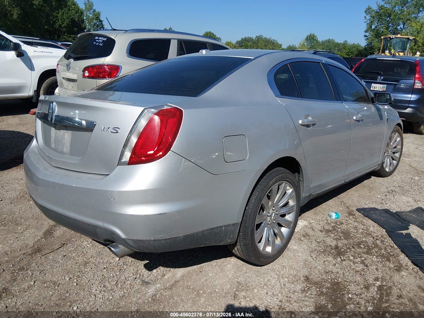 2011 Lincoln Mks VIN 1LNHL9DR8BG614730 IAAI salvage auction — LEFT SIDE, Salvage (Ohio), sold $500 on 2026-09-02 (photo 4)