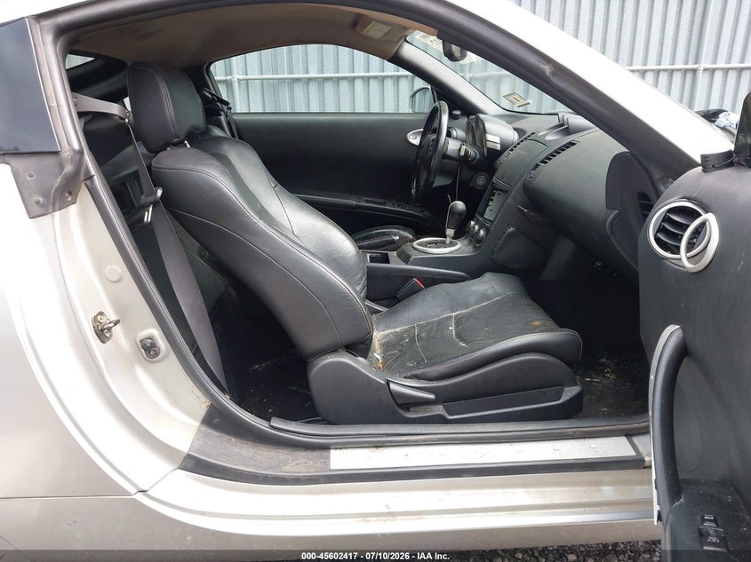 2004 Nissan 350z VIN JN1AZ34D44T163525 IAAI salvage auction — NORMAL WEAR, Clear (New Jersey), sold $1,000 on 2026-07-29 (photo 5)