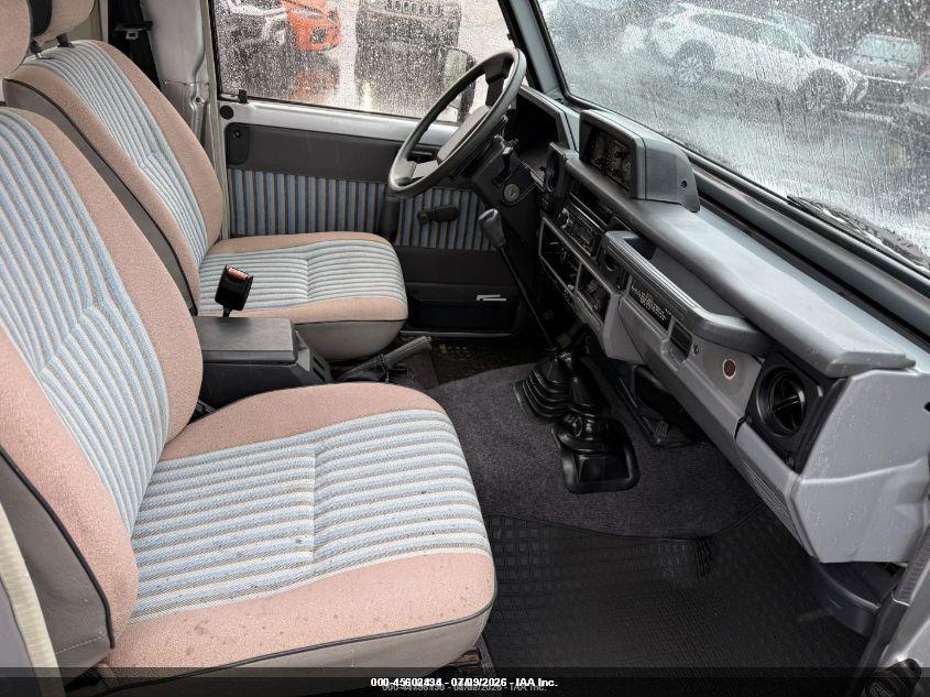 1989 Toyota Land cruiser VIN TW0V0BJ7309502733 IAAI salvage auction — NORMAL WEAR, Clear (New Jersey), sold $8,700 on 2026-07-30 (photo 5)