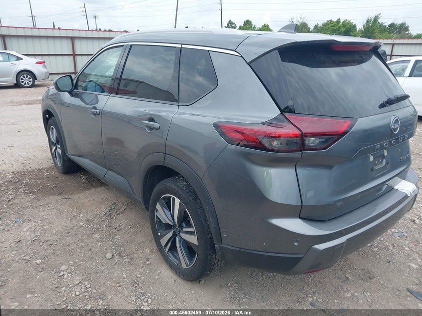 2026 Nissan Rogue VIN 5N1BT3CB8TC688438 IAAI salvage auction — RIGHT FRONT, Enterprise Vehicles Clear Only (California), sold $8,500 on 2026-07-30 (photo 3)