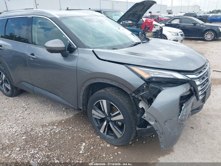 2026 Nissan Rogue VIN 5N1BT3CB8TC688438 IAAI salvage auction — RIGHT FRONT, Enterprise Vehicles Clear Only (California), sold $8,500 on 2026-07-30 (photo 6)