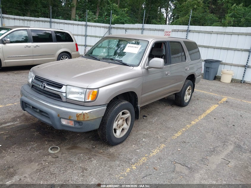 2002 Toyota 4runner VIN JT3GN86R320252112 IAAI salvage auction — NORMAL WEAR, Clear (California), sold $775 on 2026-07-27 (photo 2)