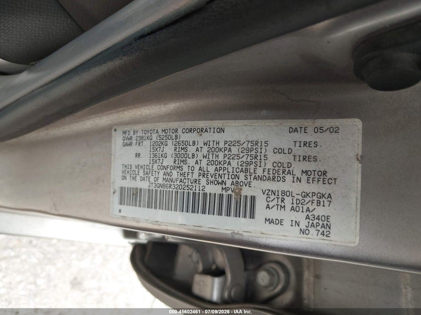 2002 Toyota 4runner VIN JT3GN86R320252112 IAAI salvage auction — NORMAL WEAR, Clear (California), sold $775 on 2026-07-27 (photo 9)