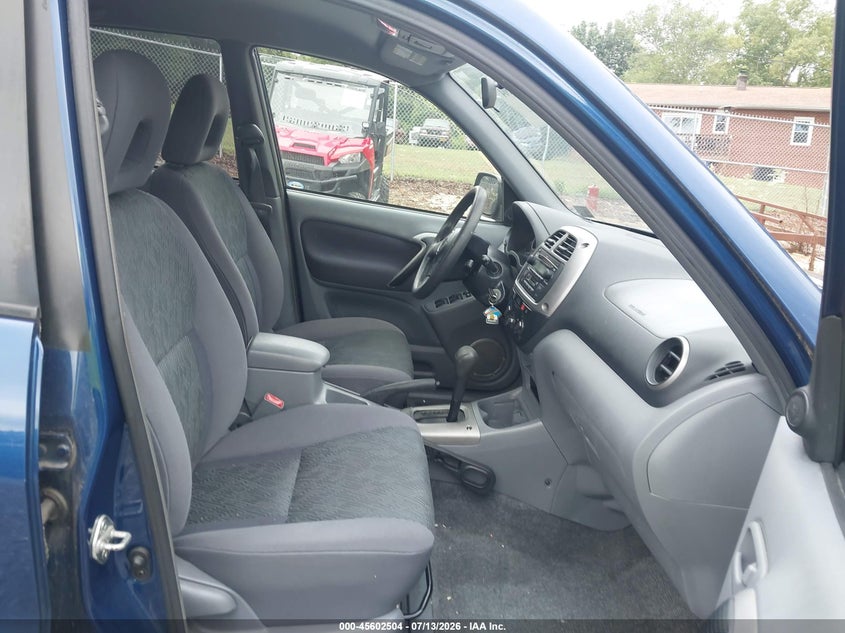 2003 Toyota Rav4 VIN JTEHH20V136076830 IAAI salvage auction — NORMAL WEAR, Clear (Virginia), sold $1,250 on 2026-07-21 (photo 5)