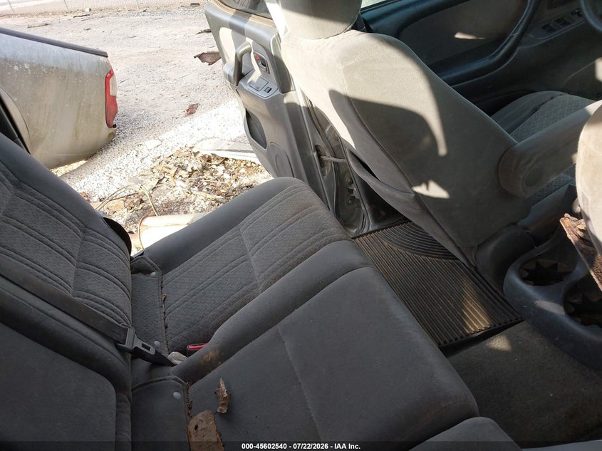 2006 Toyota Tundra VIN 5TBDT441X6S521759 IAAI salvage auction — NORMAL WEAR, Clear-Dealer Only (North Carolina), sold $350 on 2026-07-27 (photo 8)