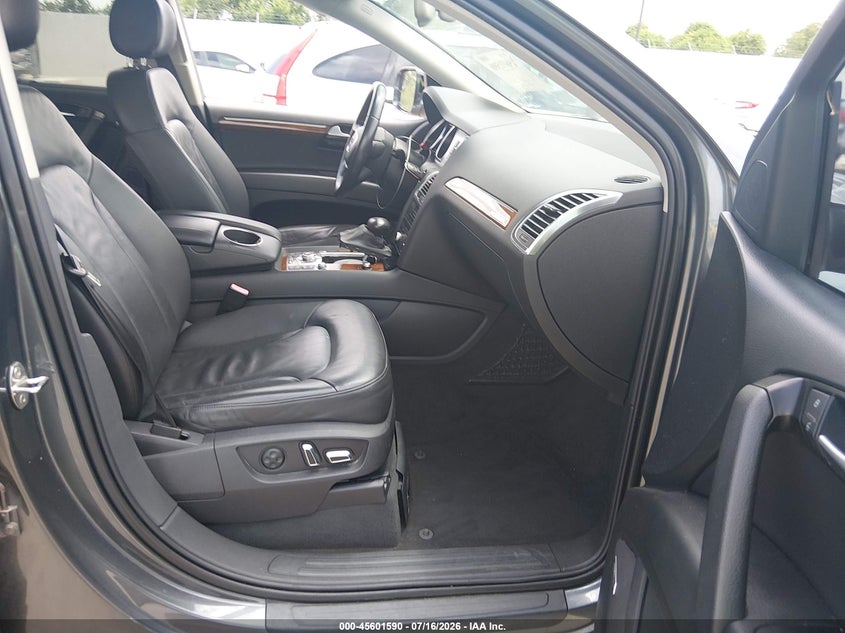 2014 Audi Q7 VIN WA1LGAFE6ED002525 IAAI salvage auction — REAR END, Original (Texas), sold $1,900 on 2026-07-31 (photo 5)