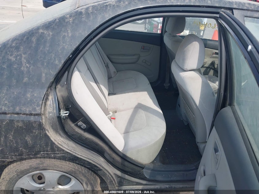2009 Kia Spectra VIN KNAFE221195630474 IAAI salvage auction — NORMAL WEAR, Clear (Indiana), sold $300 on 2026-07-31 (photo 8)