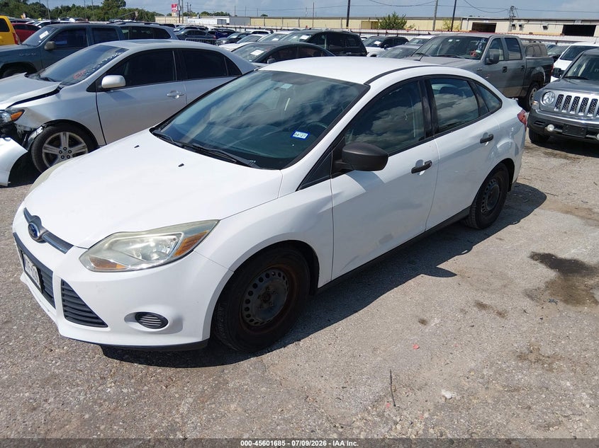 2013 Ford Focus VIN 1FADP3E27DL297495 IAAI salvage auction — NORMAL WEAR, Salvage Title, sold $250 on 2026-07-19 (photo 2)