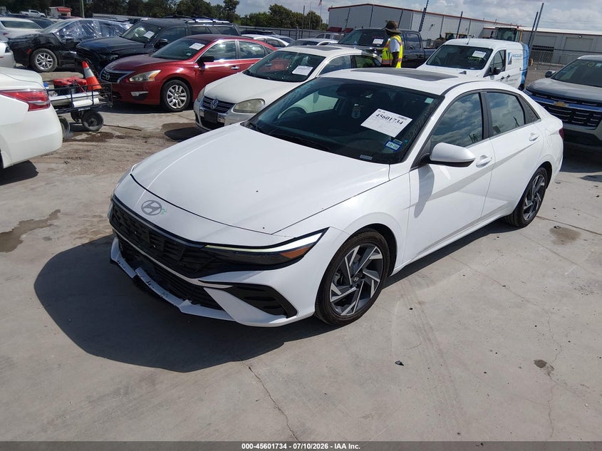 2025 Hyundai Elantra VIN KMHLS4DGXSU911627 IAAI salvage auction — FRONT END, Salvage Title, sold $9,100 on 2026-07-18 (photo 2)