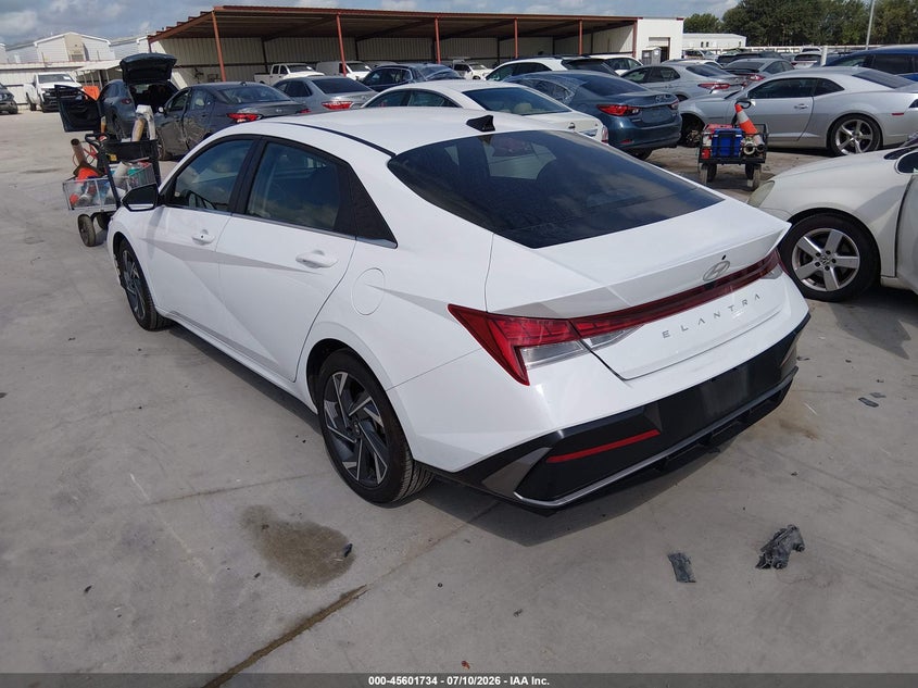 2025 Hyundai Elantra VIN KMHLS4DGXSU911627 IAAI salvage auction — FRONT END, Salvage Title, sold $9,100 on 2026-07-18 (photo 3)