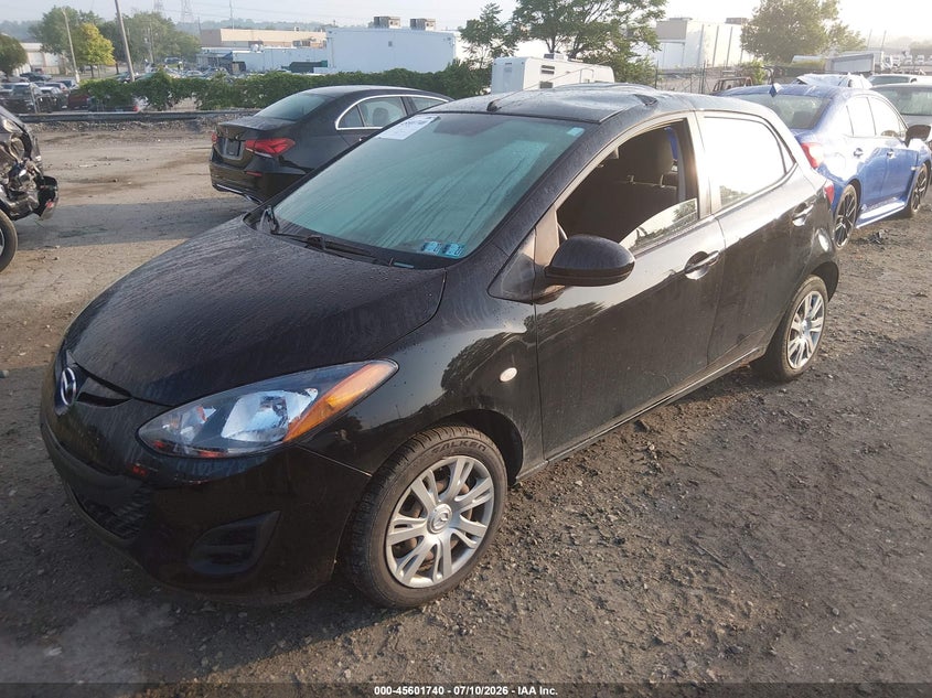 2012 Mazda 2 VIN JM1DE1KZ1C0150188 IAAI salvage auction — ROOF, Salvage (Pennsylvania), sold $475 on 2026-07-24 (photo 2)