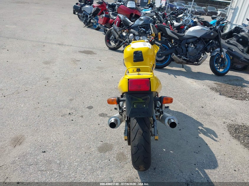 1998 Ducati 900 VIN ZDM1LC4M3WB026975 IAAI salvage auction — FRONT END, Salvage (Rhode Island), sold $25 on 2026-09-08 (photo 6)
