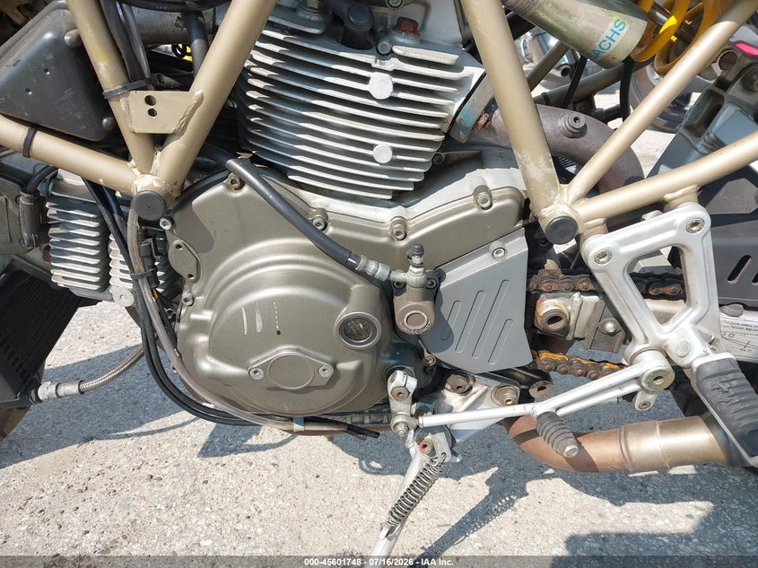 1998 Ducati 900 VIN ZDM1LC4M3WB026975 IAAI salvage auction — FRONT END, Salvage (Rhode Island), sold $25 on 2026-09-08 (photo 9)