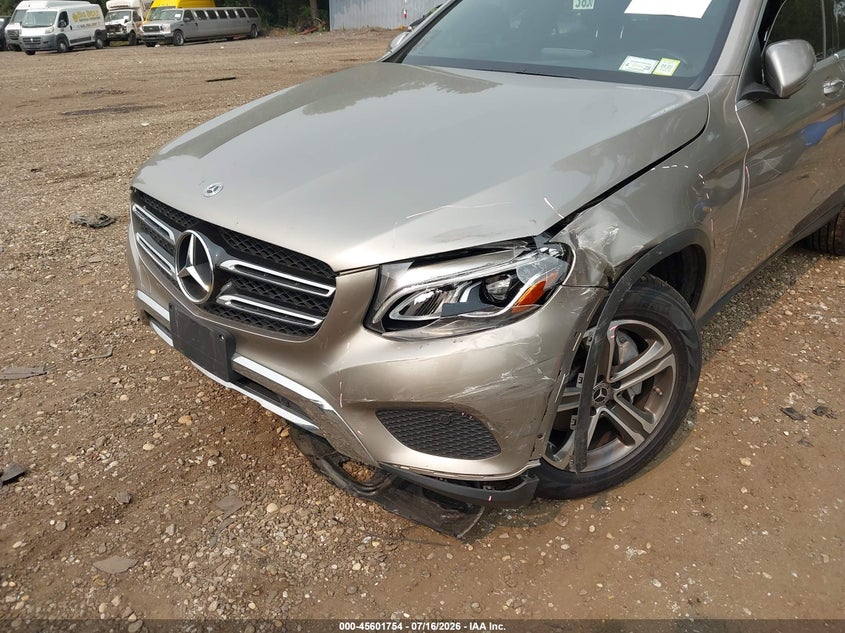 2019 Mercedes-benz Glc VIN WDC0G4KB3KF659993 IAAI salvage auction — FRONT END, Mv-907A (New York), sold $8,600 on 2026-07-28 (photo 6)