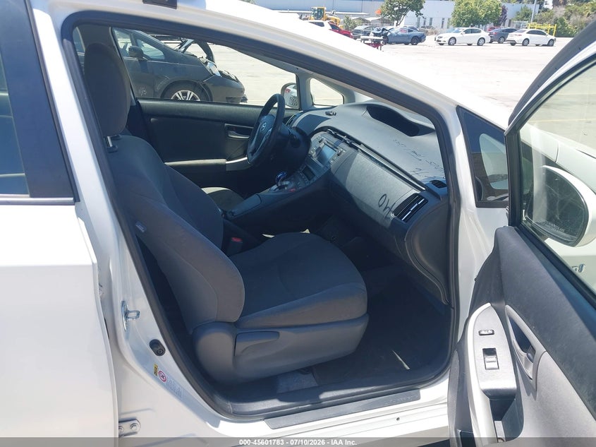 2015 Toyota Prius VIN JTDKN3DU0F0414056 IAAI salvage auction — REAR END, Salvage Title, sold $1,300 on 2026-07-29 (photo 5)