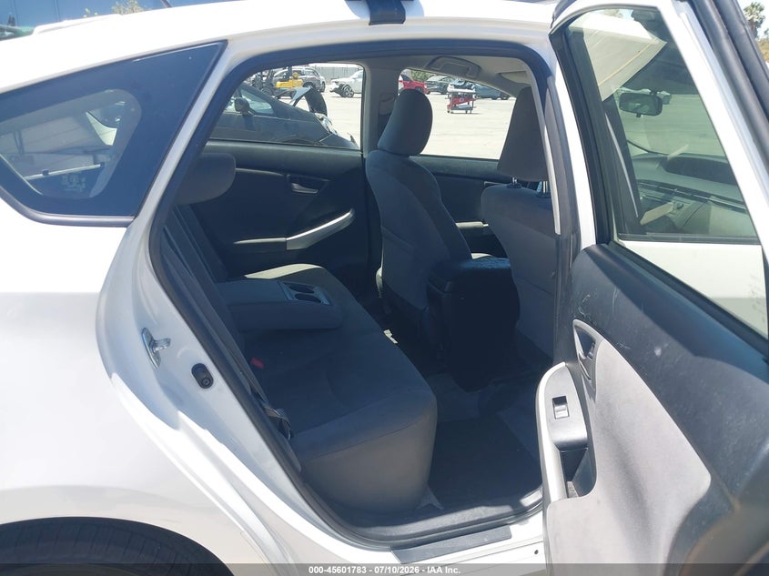 2015 Toyota Prius VIN JTDKN3DU0F0414056 IAAI salvage auction — REAR END, Salvage Title, sold $1,300 on 2026-07-29 (photo 8)