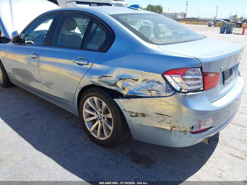 2015 BMW 3er VIN WBA3D5C50FK290661 IAAI salvage auction — LEFT REAR, Salvage Title, sold $4,300 on 2026-08-20 (photo 6)