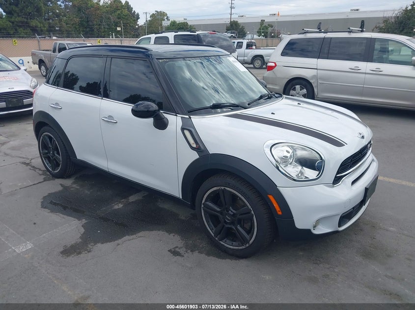 2016 Mini Countryman VIN WMWZC3C52GWT07892 IAAI salvage auction — NORMAL WEAR, Clear - Dealer Only (California), sold $1,650 on 2026-07-29 (photo 1)
