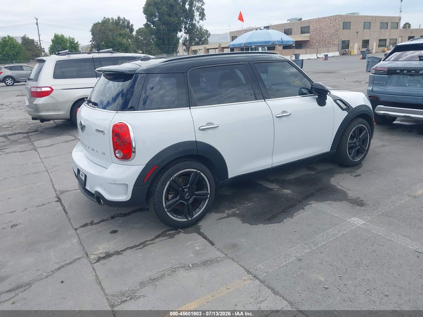 2016 Mini Countryman VIN WMWZC3C52GWT07892 IAAI salvage auction — NORMAL WEAR, Clear - Dealer Only (California), sold $1,650 on 2026-07-29 (photo 4)