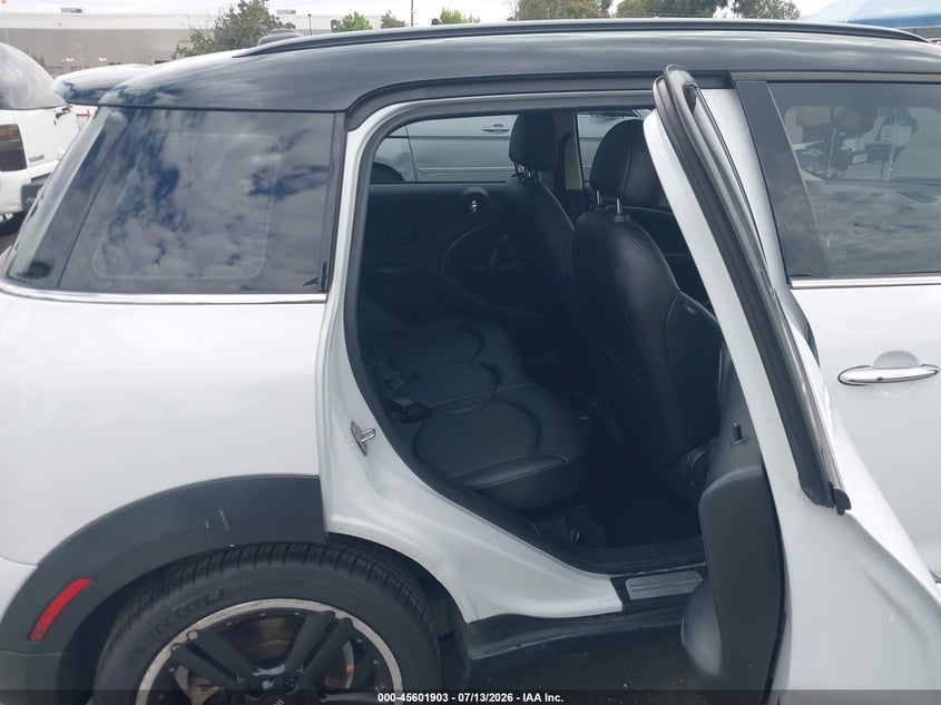 2016 Mini Countryman VIN WMWZC3C52GWT07892 IAAI salvage auction — NORMAL WEAR, Clear - Dealer Only (California), sold $1,650 on 2026-07-29 (photo 8)