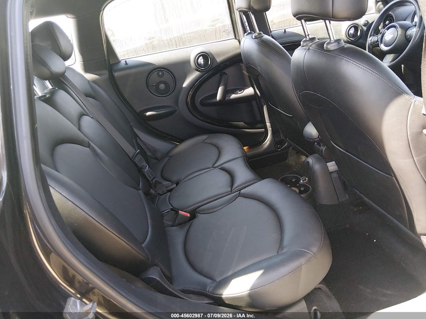 2016 Mini Countryman VIN WMWZC3C55GWT10978 IAAI salvage auction — REAR END, Salvage Title, sold $1,950 on 2026-08-06 (photo 8)