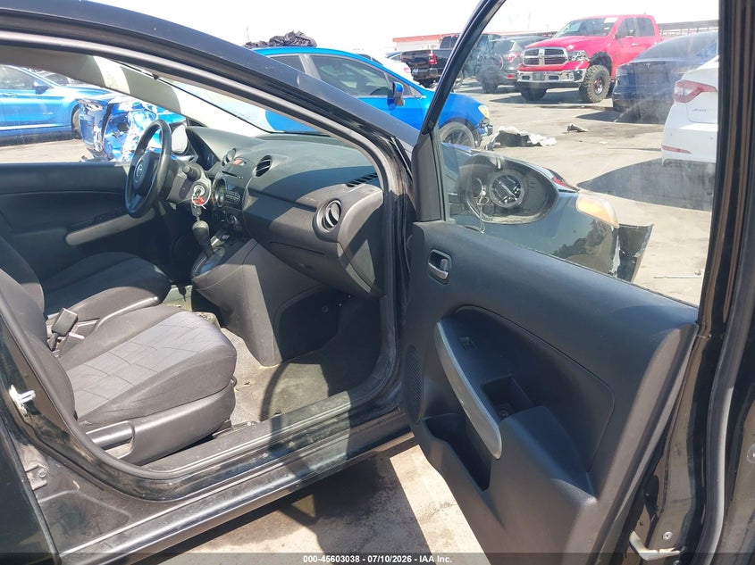 2012 Mazda 2 VIN JM1DE1KZ2C0145159 IAAI salvage auction — FRONT END, Salvage (Arizona), sold $25 on 2026-07-28 (photo 5)