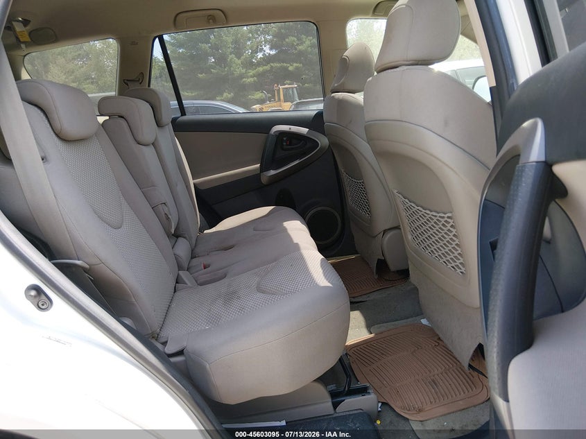 2008 Toyota Rav4 VIN JTMBK31V485054043 IAAI salvage auction — NORMAL WEAR, Original (New Hampshire), sold $50 on 2026-07-22 (photo 8)