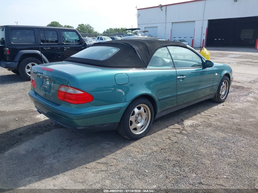 1999 Mercedes-benz Clk-klasse VIN WDBLK65G5XT007405 IAAI salvage auction — NORMAL WEAR, Clear (Florida), sold $225 on 2026-07-22 (photo 4)