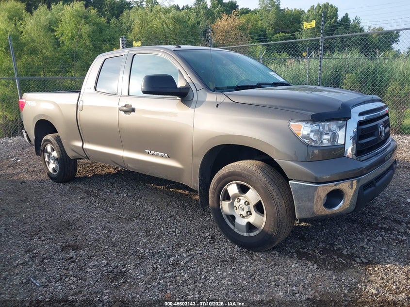 2011 Toyota Tundra VIN 5TFUM5F11BX024787 IAAI salvage auction — LEFT SIDE, Clear (Illinois), sold $2,850 on 2026-07-29 (photo 1)