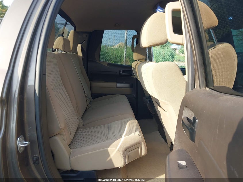 2011 Toyota Tundra VIN 5TFUM5F11BX024787 IAAI salvage auction — LEFT SIDE, Clear (Illinois), sold $2,850 on 2026-07-29 (photo 8)