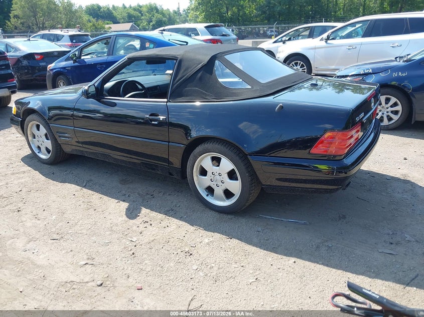 2000 Mercedes-benz Sl-klasse VIN WDBFA68FXYF191159 IAAI salvage auction — FRONT END, Clear (Massachusetts), sold $8,300 on 2026-07-17 (photo 3)