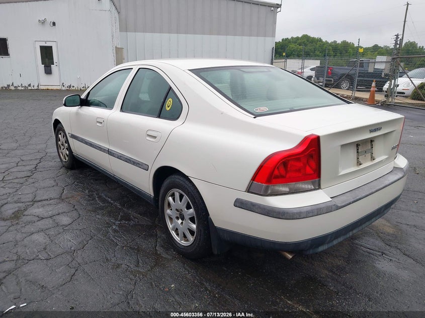 2001 Volvo S60 VIN YV1RS61R912026646 IAAI salvage auction — NORMAL WEAR, Clear (North Carolina), sold $350 on 2026-07-23 (photo 3)