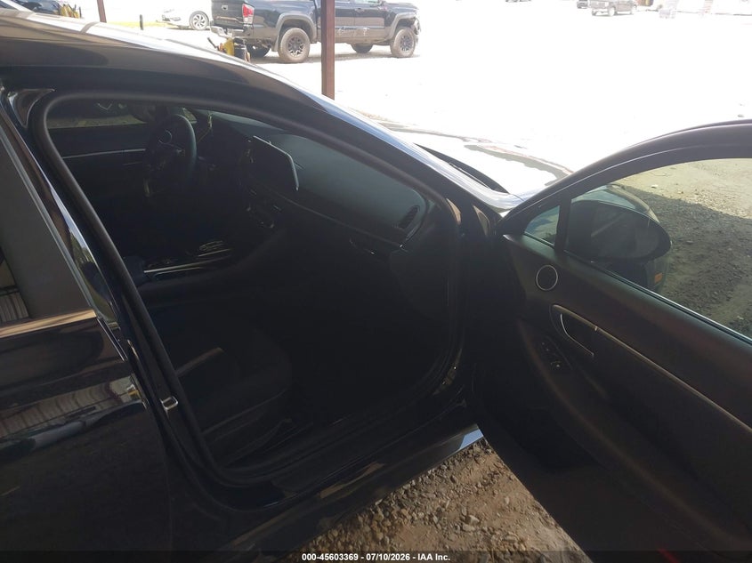 2023 Hyundai Sonata VIN KMHL64JA4PA329147 IAAI salvage auction — LEFT FRONT, Wait Title, sold $4,975 on 2026-09-25 (photo 5)
