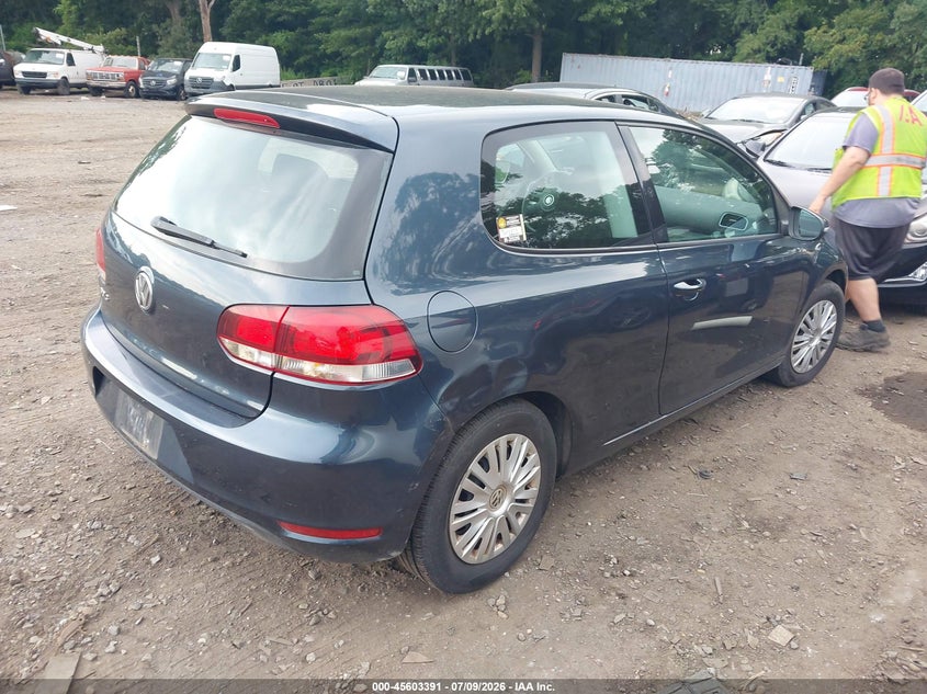 2011 Volkswagen Golf VIN WVWAB7AJ1BW095294 IAAI salvage auction — NORMAL WEAR, Clear (New York), sold $450 on 2026-07-28 (photo 4)