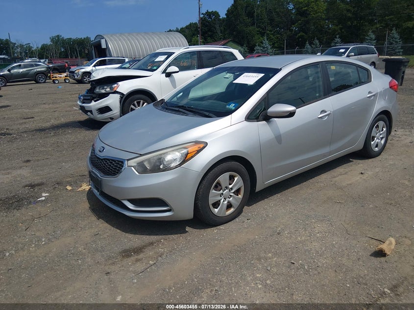 2014 Kia Forte VIN KNAFK4A61E5132870 IAAI salvage auction — NORMAL WEAR, Clear (New Jersey), sold $1,675 on 2026-07-16 (photo 2)